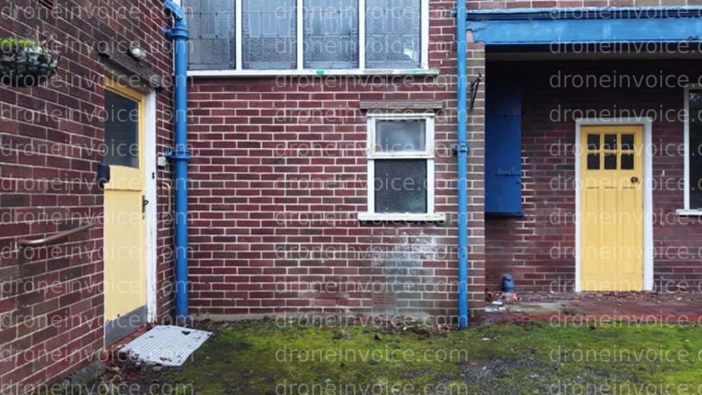 Cover for House advert